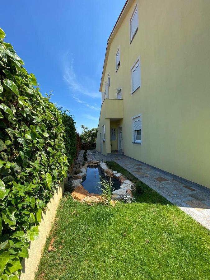 Apartments Baresic Medulin Exterior photo